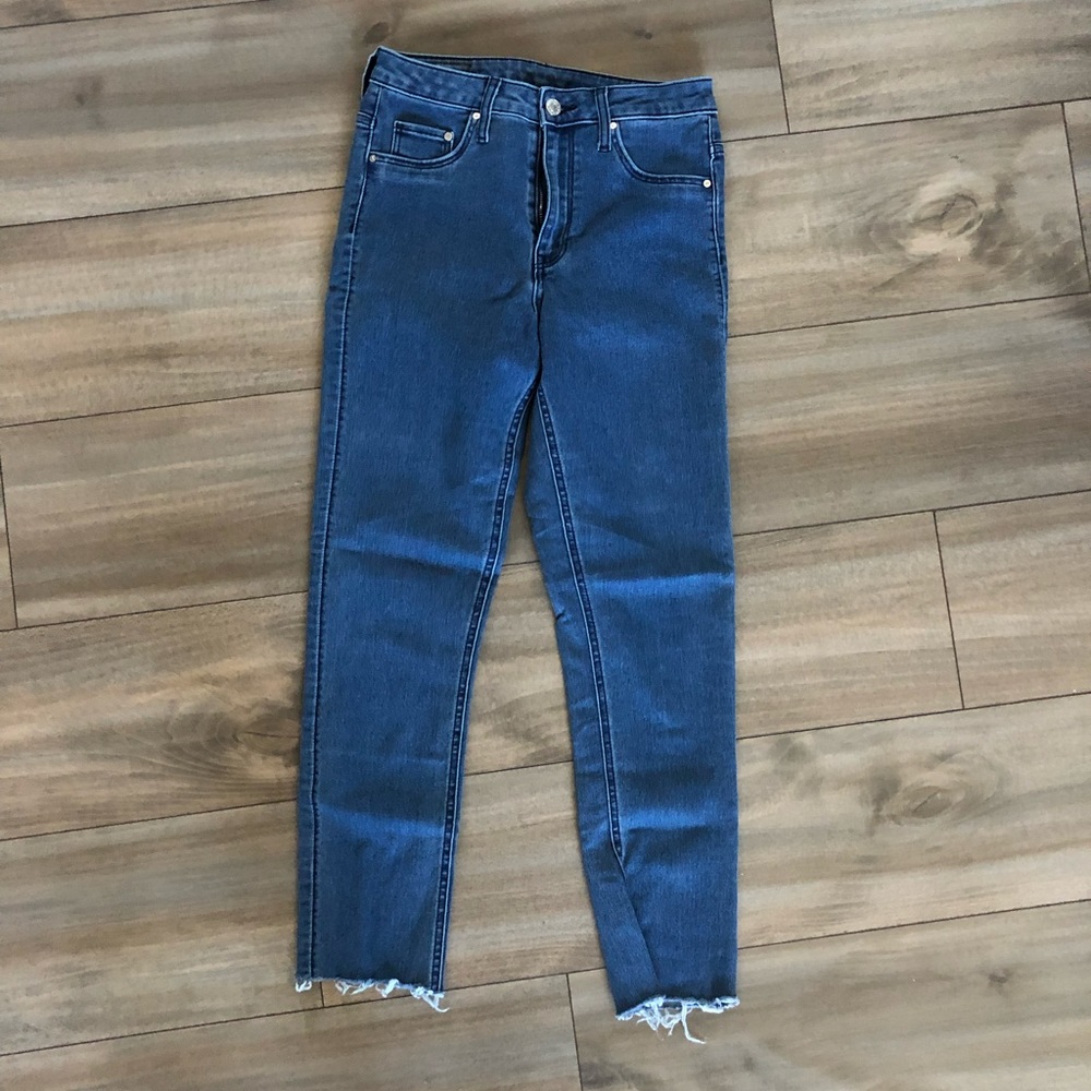 H&M High Waisted Skinny Coupe Moulante Jeans- Size 28
